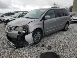 Chrysler Vehiculos salvage en venta: 2013 Chrysler Town & Country Touring L