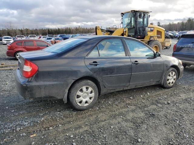 2004 Toyota Camry LE