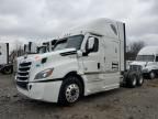 2021 Freightliner Cascadia 126