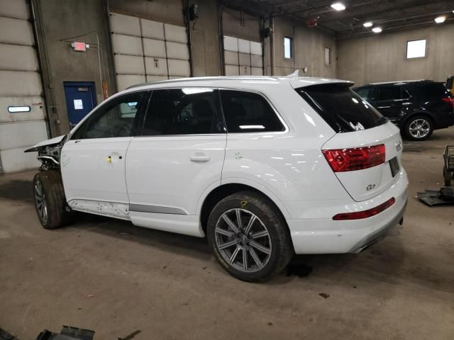 2019 Audi Q7 Premium Plus