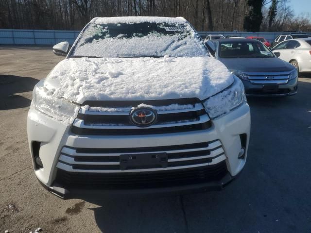 2018 Toyota Highlander SE