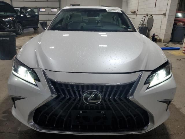 2024 Lexus ES 300H Base