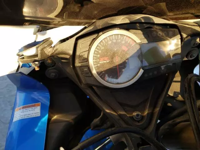 2011 Suzuki GSX750