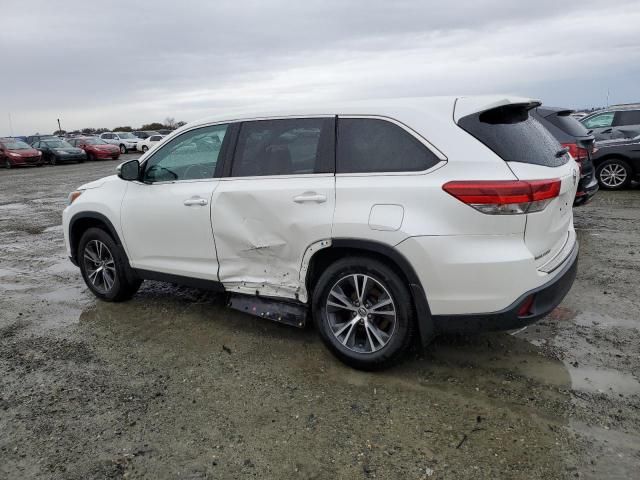 2019 Toyota Highlander LE