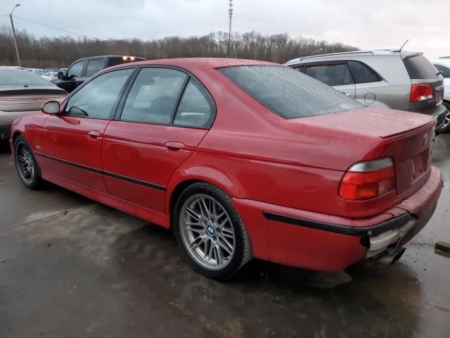 2000 BMW M5