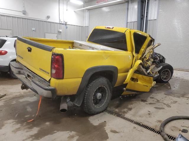 2004 Chevrolet Silverado K2500 Heavy Duty