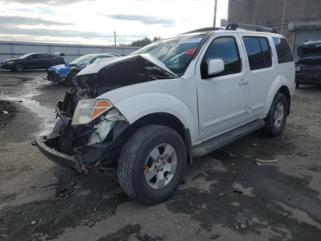 2006 Nissan Pathfinder LE