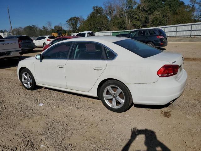 2014 Volkswagen Passat S