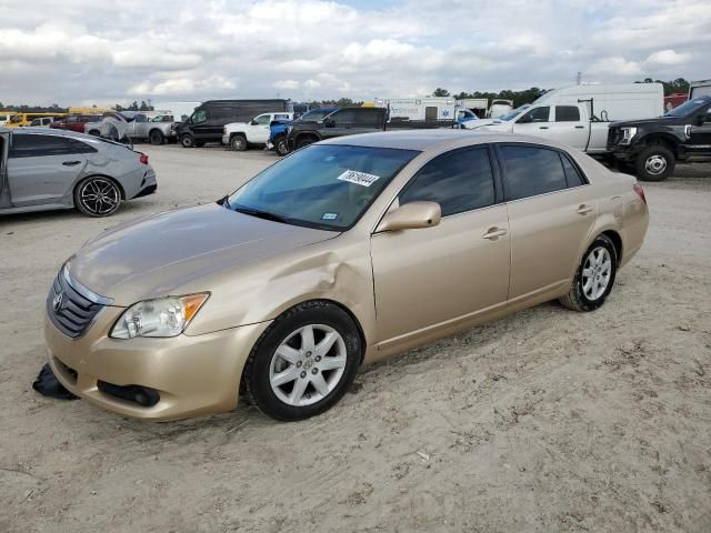 2010 Toyota Avalon XL