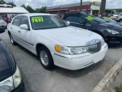 Lincoln Town car Vehiculos salvage en venta: 1999 Lincoln Town Car Executive