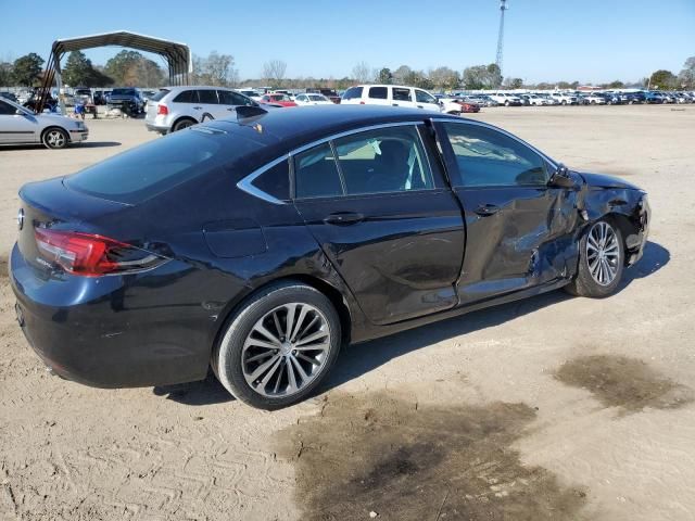 2018 Buick Regal Essence