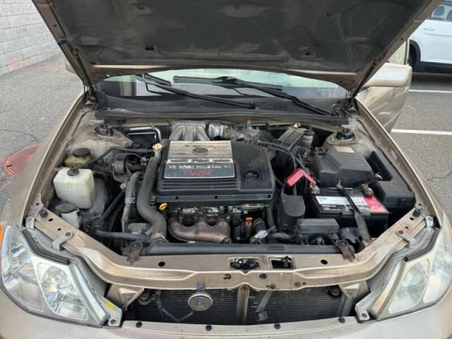 2000 Toyota Avalon XL