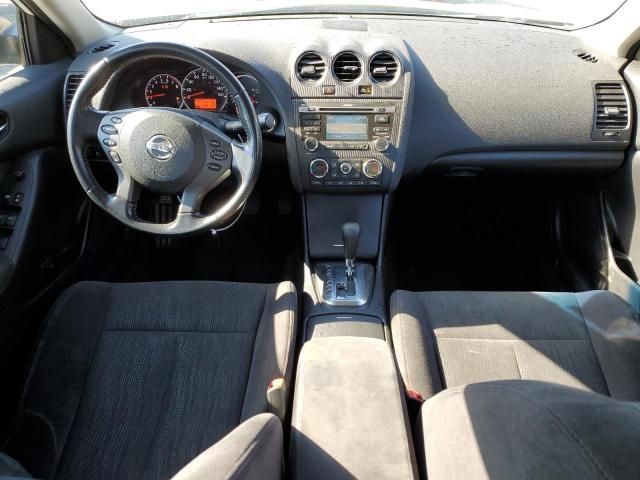 2011 Nissan Altima Base