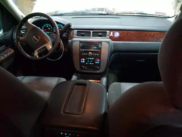 2013 GMC Yukon XL K1500 SLE