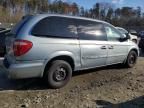 2005 Chrysler Town & Country LX