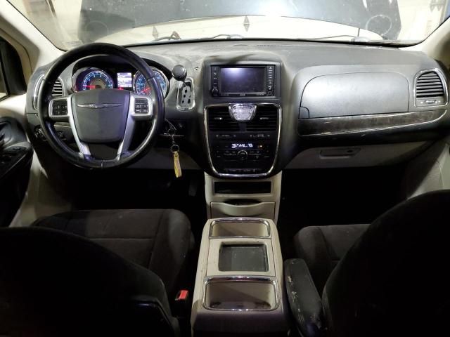 2011 Chrysler Town & Country Touring