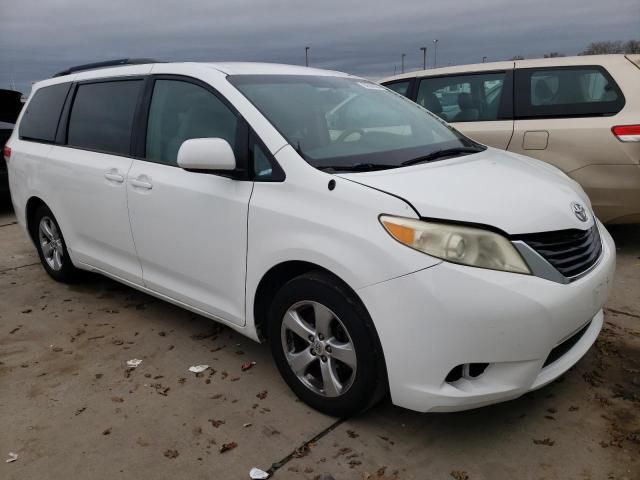 2012 Toyota Sienna LE