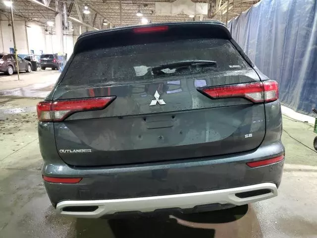 2024 Mitsubishi Outlander SE