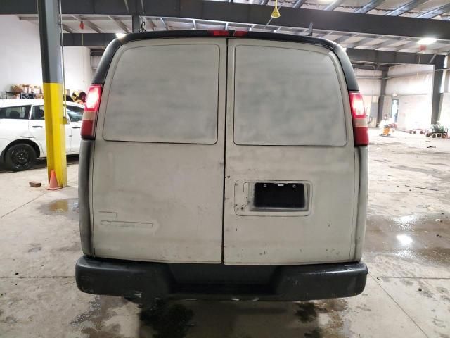 2010 Chevrolet Express G2500