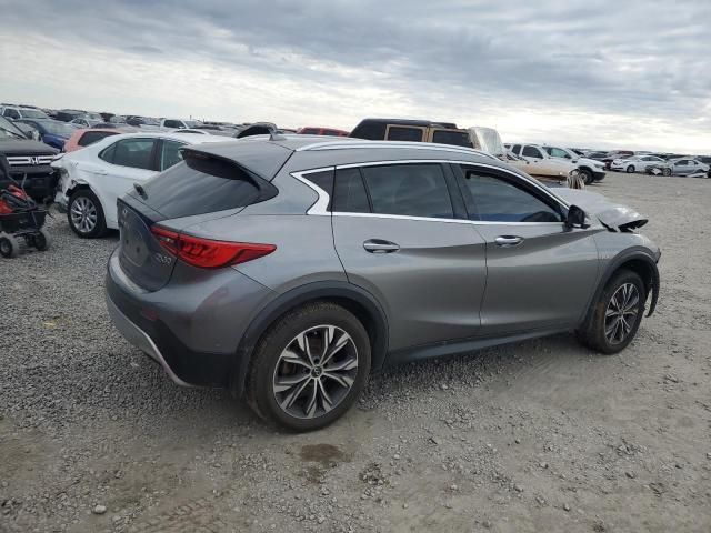 2017 Infiniti QX30 Base