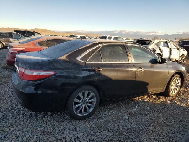 2017 Toyota Camry Hybrid