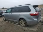 2016 Toyota Sienna LE