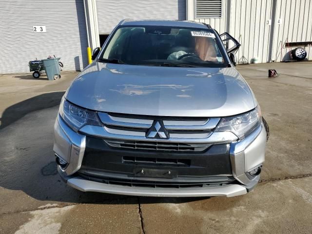 2018 Mitsubishi Outlander SE