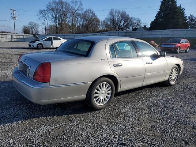 2004 Lincoln Town Car Ultimate