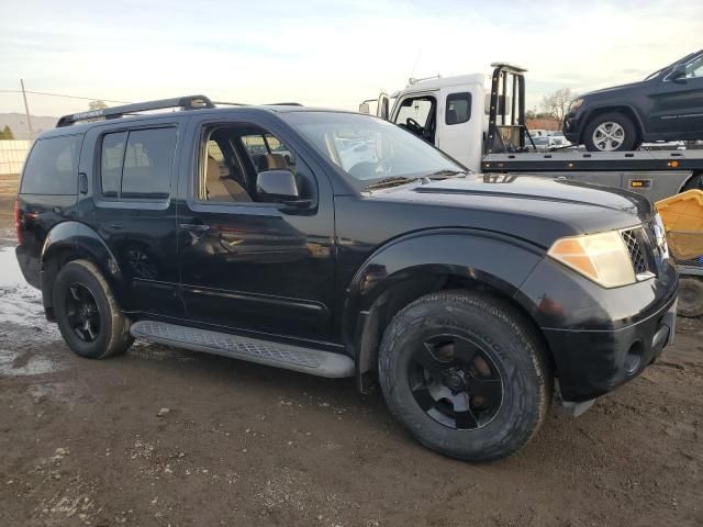 2006 Nissan Pathfinder LE