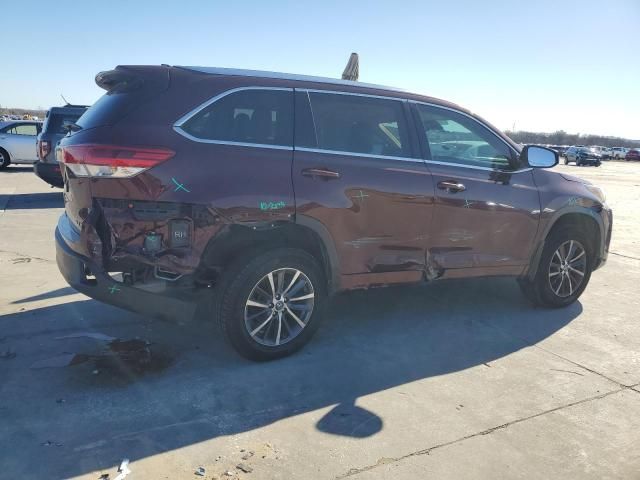 2018 Toyota Highlander SE