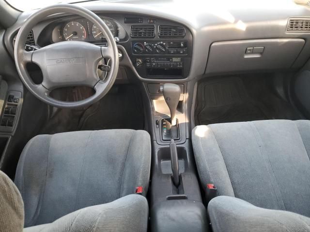 1993 Toyota Camry LE