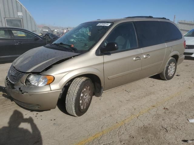 2004 Chrysler Town & Country LX