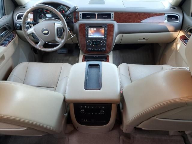 2013 Chevrolet Suburban K1500 LTZ