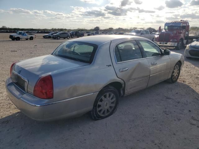 2008 Lincoln Town Car Signature Limited