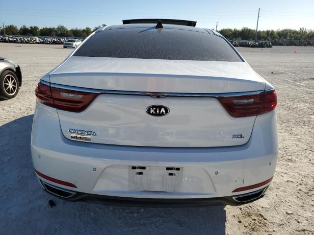 2017 KIA Cadenza Premium