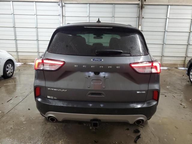 2022 Ford Escape Titanium