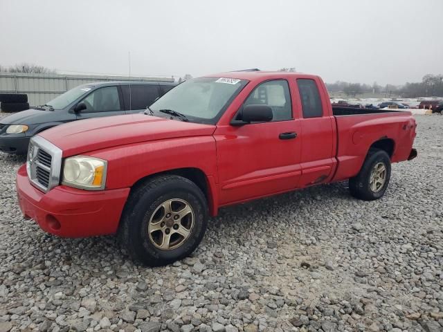 2005 Dodge Dakota SLT