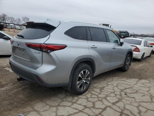 2021 Toyota Highlander Hybrid XLE