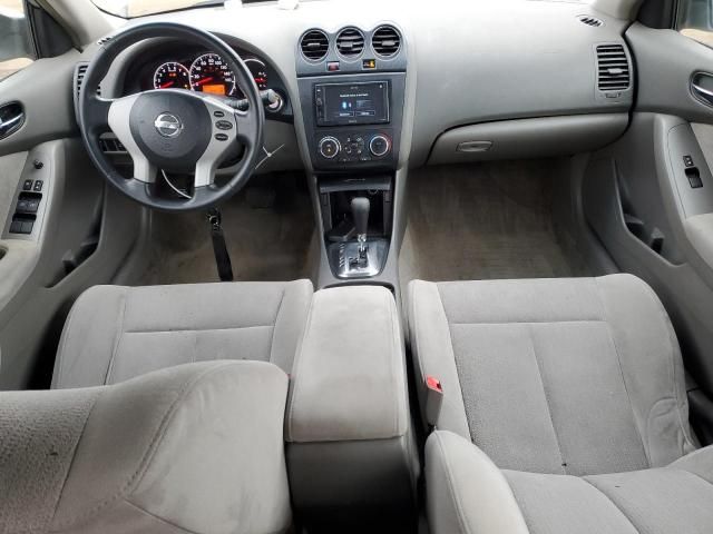 2010 Nissan Altima Base