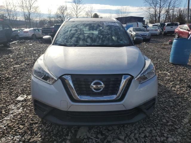 2018 Nissan Kicks S