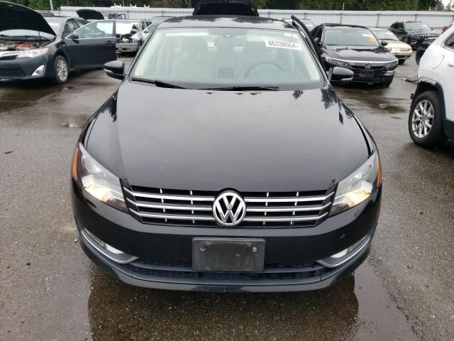 2014 Volkswagen Passat SEL