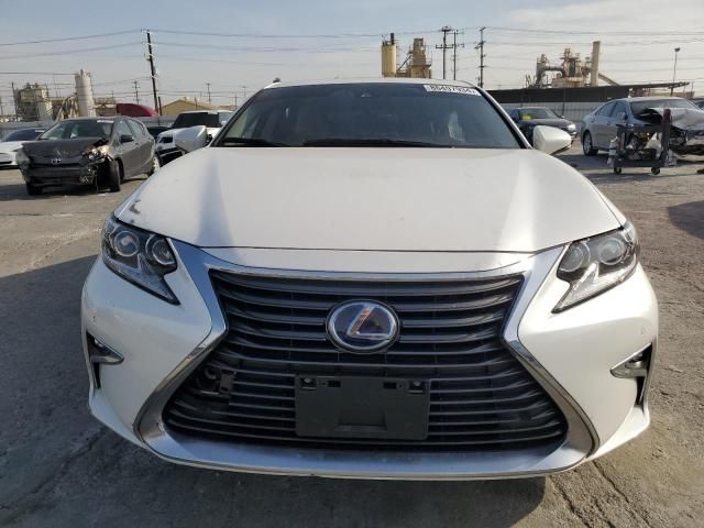 2016 Lexus ES 300H