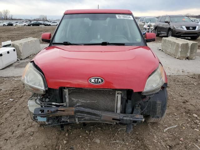 2011 KIA Soul +