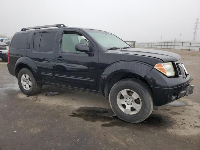 2006 Nissan Pathfinder LE