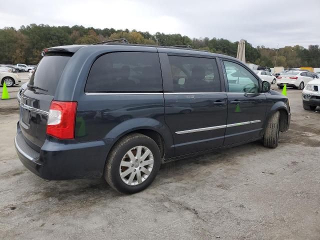 2013 Chrysler Town & Country Touring