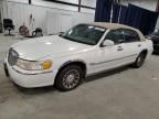 2000 Lincoln Town Car Executive