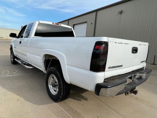 2004 Chevrolet Silverado C2500 Heavy Duty