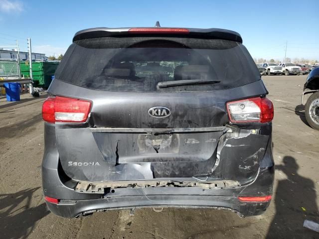 2016 KIA Sedona LX