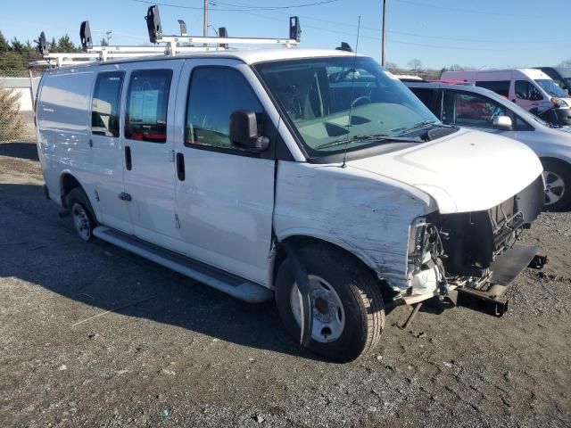 2020 Chevrolet Express G2500