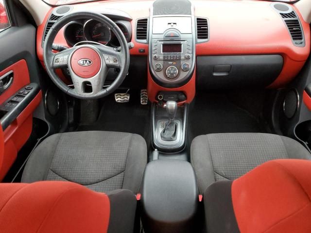 2011 KIA Soul +